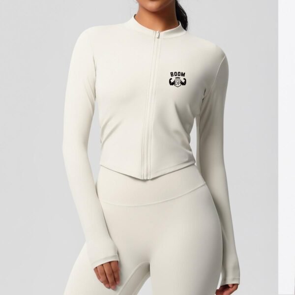 Women’s 3-Piece Fitness Yoga Set – High Elastic Nylon Spandex Gym Outfit | Crop Jacket + Bra + Skirt Shorts | Conjunto Deportivo Mujer - Image 9